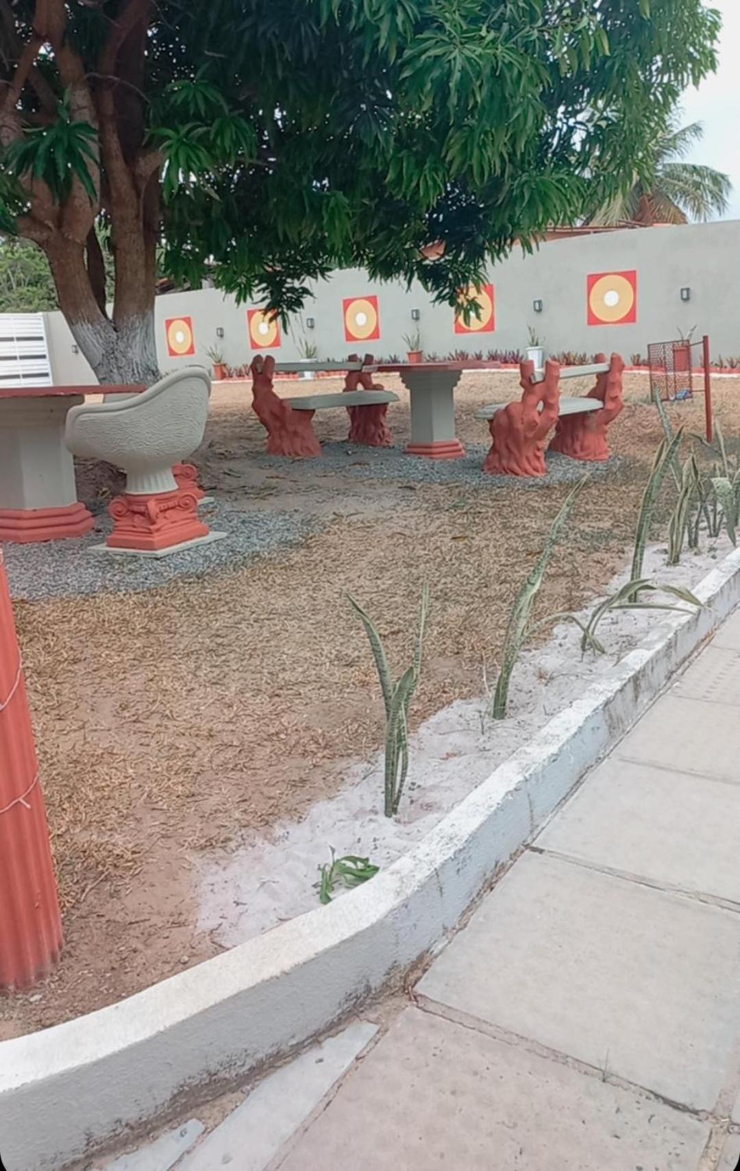 Velha Flats *